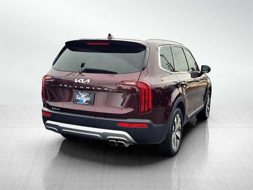 2022 Kia Telluride S