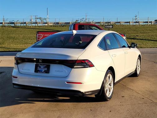2024 Honda Accord LX 1.5T