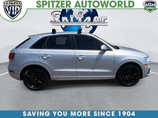 Florett Silver Metallic 2017 Audi Q3 2.0T Premium