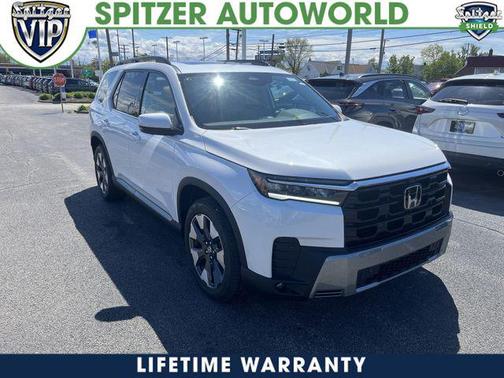 Platinum White Pearl 2026 Honda Pilot Touring 8-Passenger