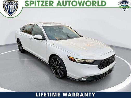 2025 Honda Accord Hybrid Touring