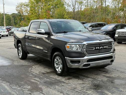 Granite Crystal Metallic Clearcoat 2024 RAM 1500 Laramie