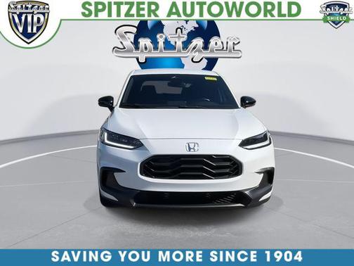 Platinum White Pearl 2025 Honda HR-V AWD Sport