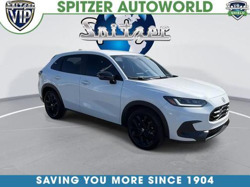 Platinum White Pearl 2025 Honda HR-V AWD Sport