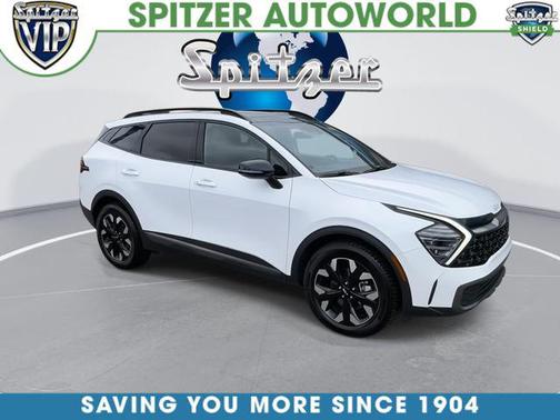 Glacial White Pearl 2024 Kia Sportage X-Line