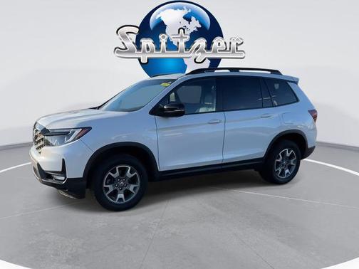 2023 Honda Passport AWD TrailSport