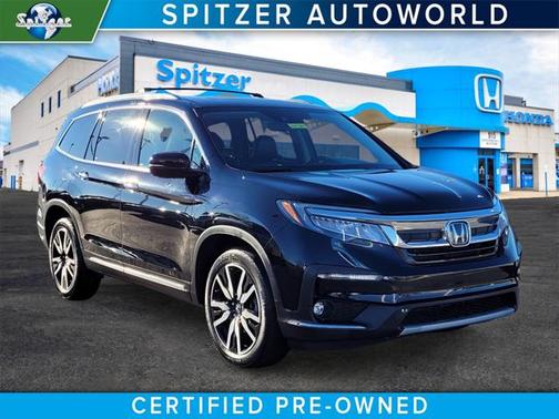2022 Honda Pilot Touring 8-Passenger