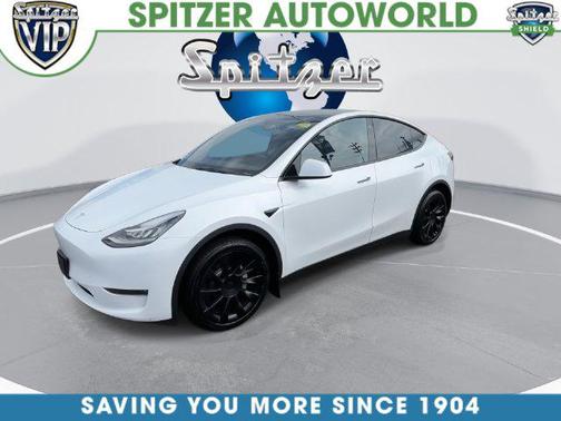 Pearl White Multi-Coat 2023 Tesla Model Y Long Range Dual Motor All-Wheel Drive