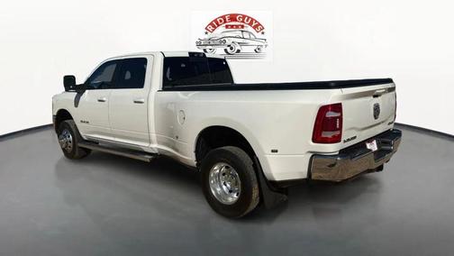 2023 RAM 3500 Laramie Crew Cab 4x4 8' Box