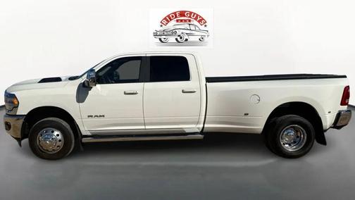 2023 RAM 3500 Laramie Crew Cab 4x4 8' Box