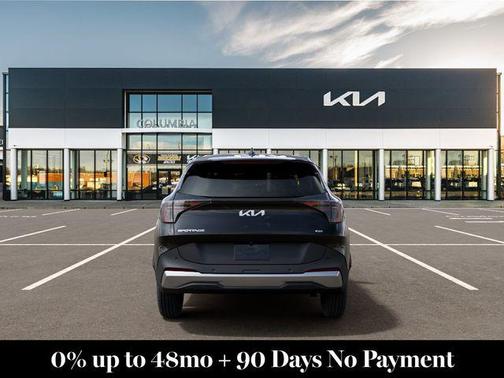 Ebony Black 2026 Kia Sportage LX