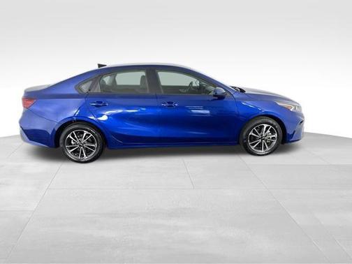 Deep Sea Blue 2024 Kia Forte LXS