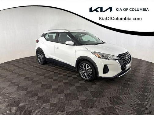 2022 Nissan Kicks SV