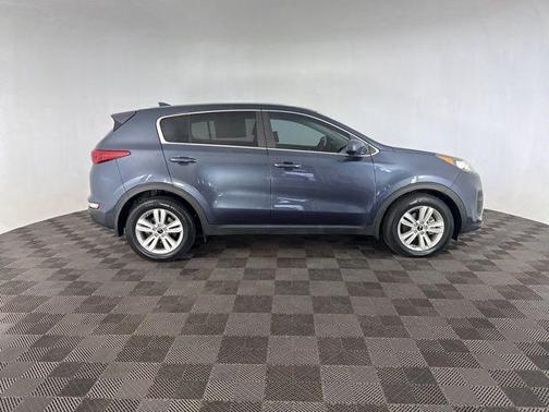 Pacific Blue 2018 Kia Sportage LX