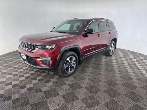Velvet Red Pearlcoat 2024 Jeep Grand Cherokee 4xe Base