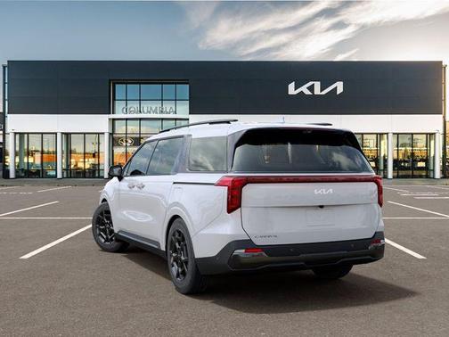Snow White Pearl 2026 Kia Carnival SX