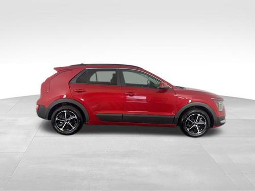 2024 Kia Niro EX