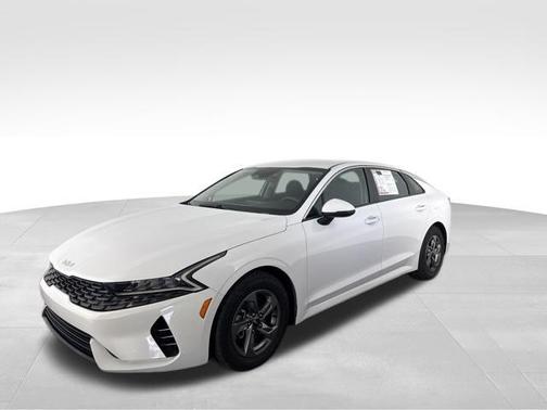 2022 Kia K5 LXS