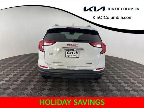 2024 GMC Terrain SLT