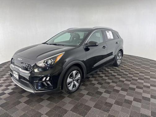 2022 Kia Niro LX