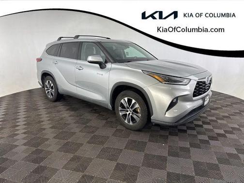 2021 Toyota Highlander Hybrid XLE