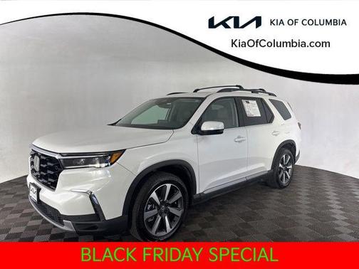 2025 Honda Pilot Touring 8-Passenger