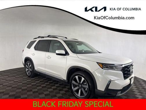 2025 Honda Pilot Touring 8-Passenger