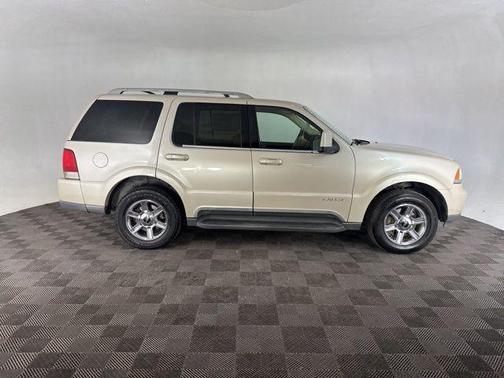2005 Lincoln Aviator Luxury