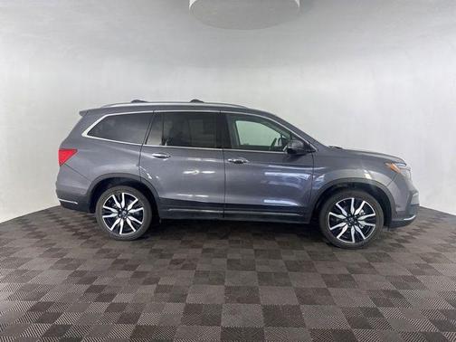 2021 Honda Pilot Touring 8-Passenger