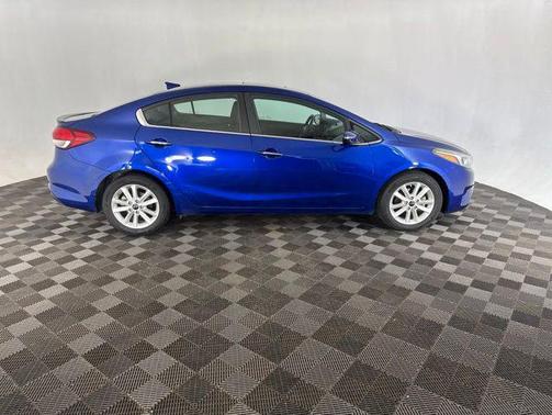 Deep Sea Blue 2017 Kia Forte S