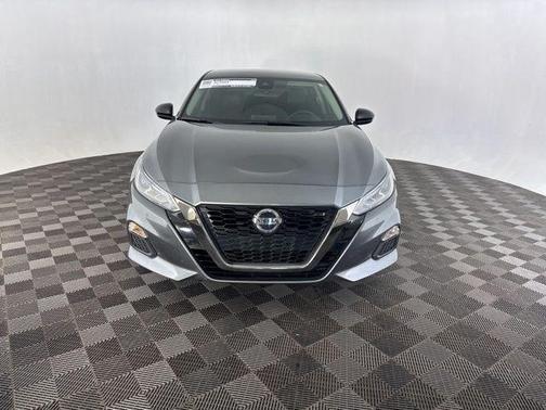 2021 Nissan Altima SR FWD
