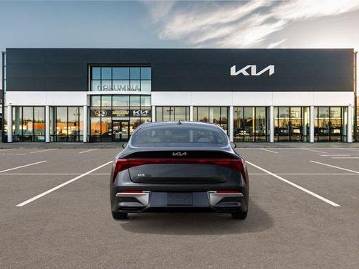 2026 Kia K5 LXS FWD