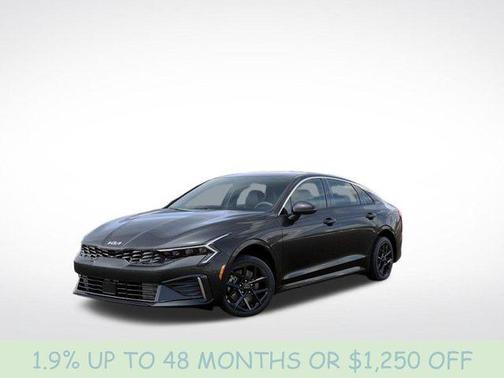 Interstellar Gr 2026 Kia K5 LXS FWD