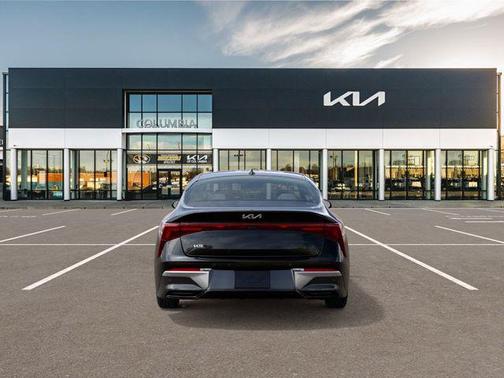 2026 Kia K5 LXS FWD