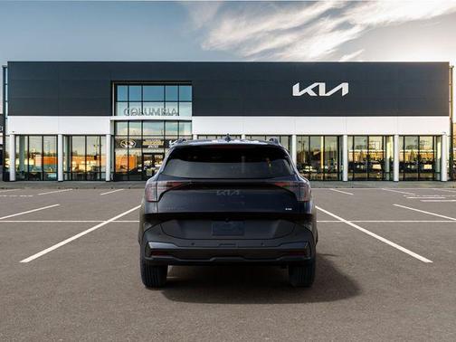 Fusion Black 2026 Kia Sportage X-Line