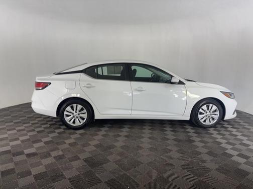 2022 Nissan Sentra S