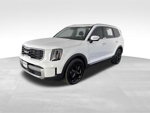 Glacial White Pearl 2023 Kia Telluride S