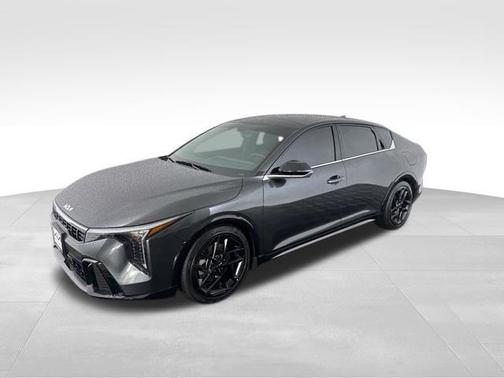 Interstellar Gray 2025 Kia K4 GT-Line Turbo