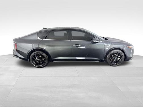 Interstellar Gray 2025 Kia K4 GT-Line Turbo