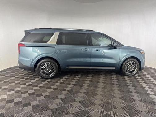 2025 Kia Carnival Hybrid SX