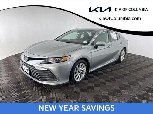 2024 Toyota Camry LE