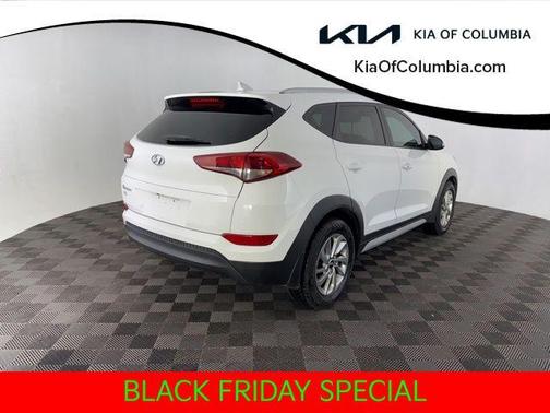 2017 Hyundai TUCSON SE Plus