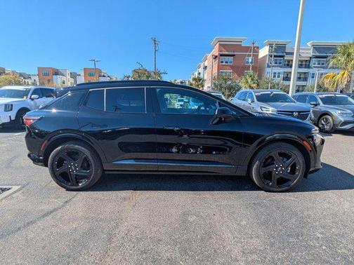 2024 Chevrolet Equinox EV RS
