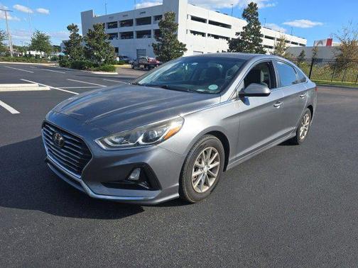2019 Hyundai SONATA SE