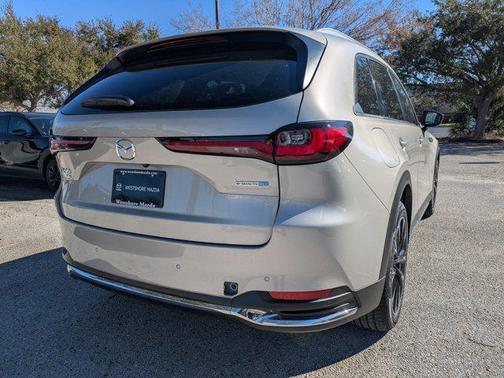 2026 Mazda CX-90 PHEV Premium Plus