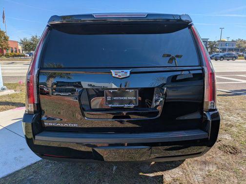 2019 Cadillac Escalade Premium Luxury