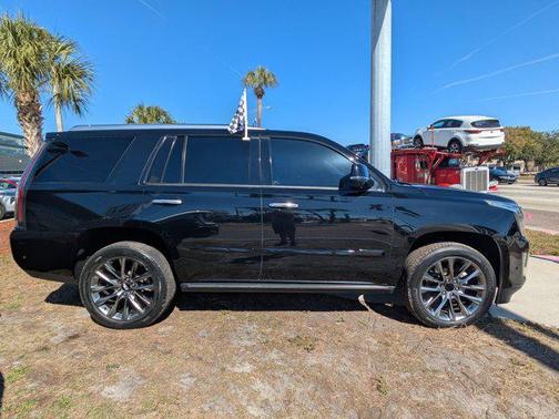 2019 Cadillac Escalade Premium Luxury