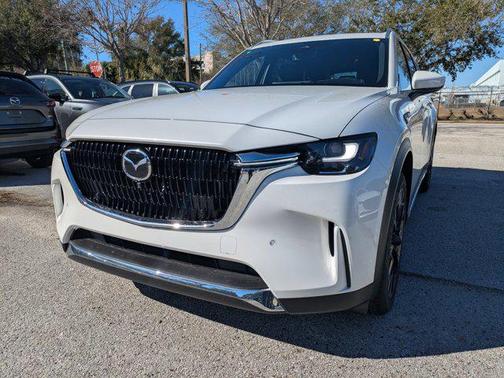 2026 Mazda CX-90 PHEV Premium Plus