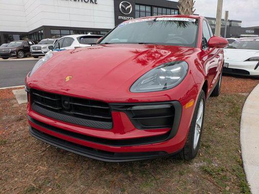 2024 Porsche Macan Base