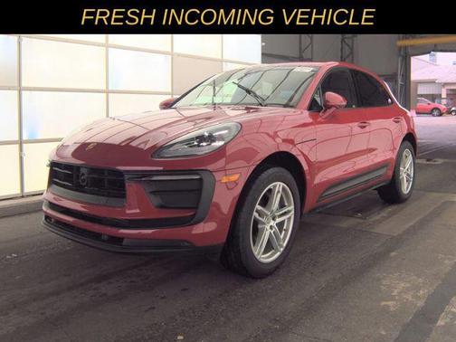 2024 Porsche Macan Base